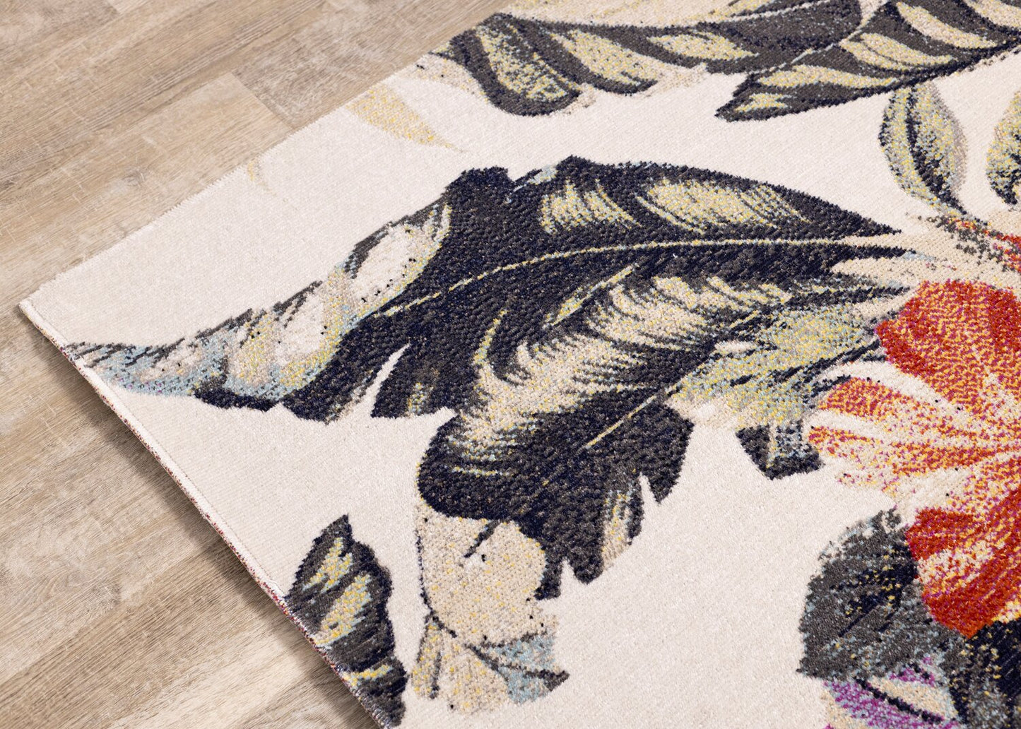 Lale Area Rug - 5' x 8' | Carpette Lale - 5 pi x 8 pi